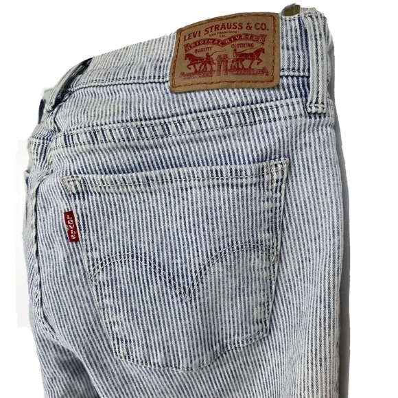 Sz 27 Levi jeans railroad stripe super skinny - Picture 1 of 8